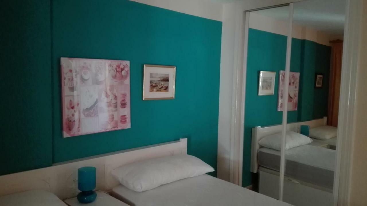 Marques De La Conquista Apartment Benidorm Luaran gambar